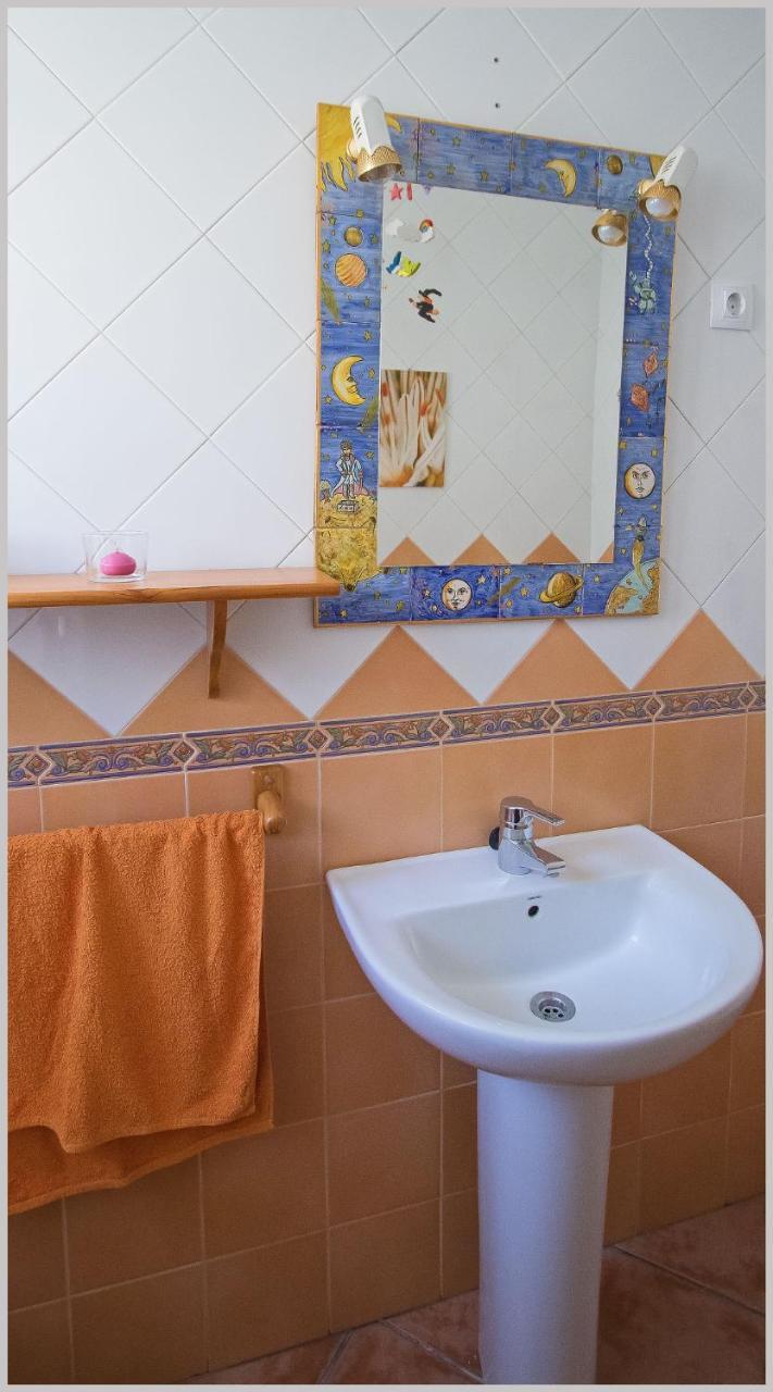 Casa De Los Pajaros Seville Luaran gambar
